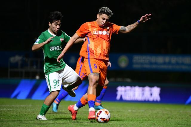 开云-【中超】克雷桑大四喜费莱尼双响 泰山8比0深圳