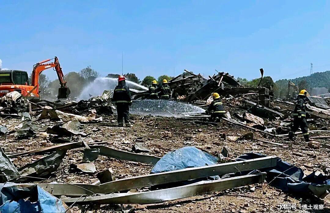 37死51伤！浏阳烟花厂爆炸：被传唤到案的8人浮出水面，照片曝出